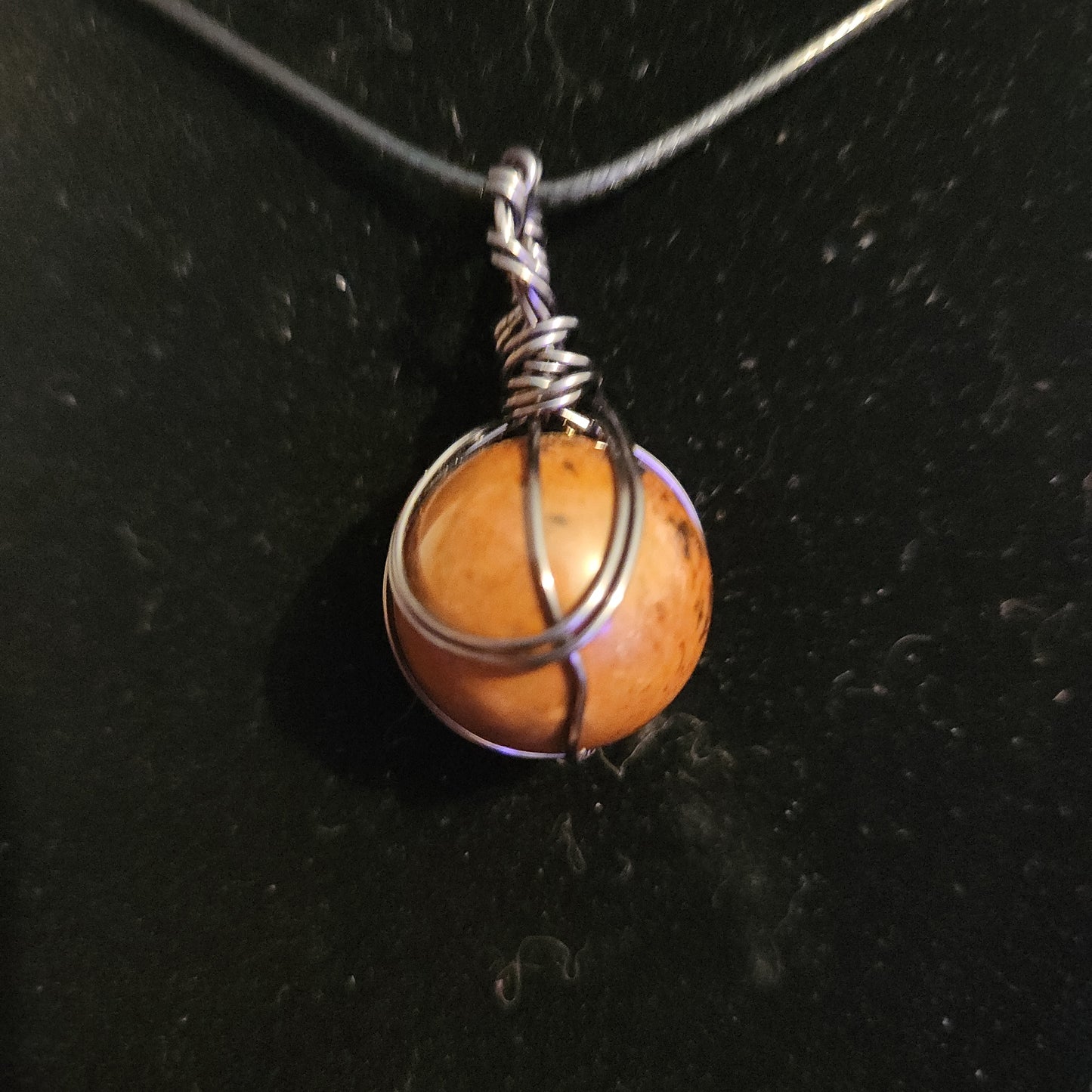 Mahogany obsidian fidget pendant necklace