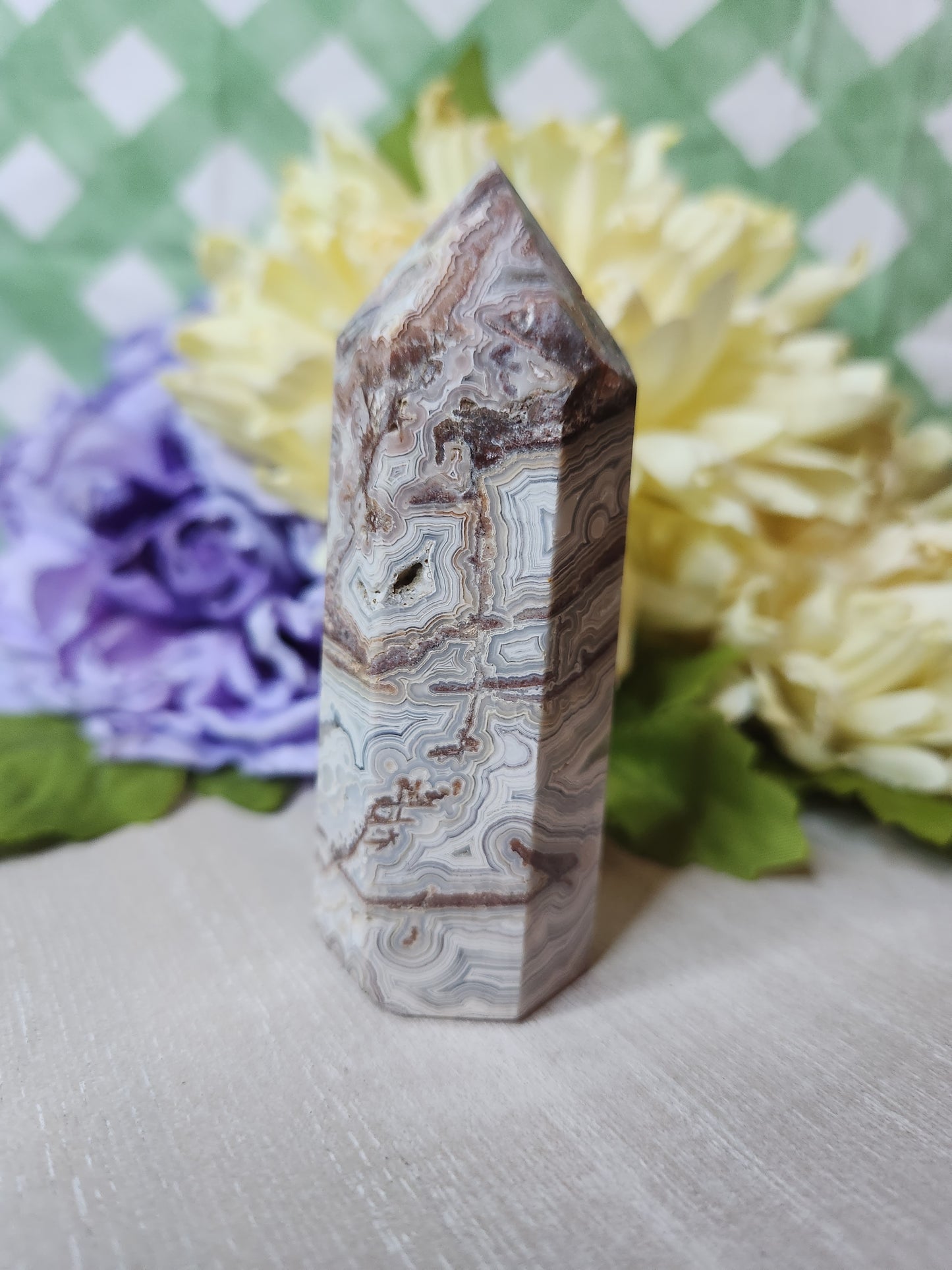 Mexican crazy lace agate tower (A)