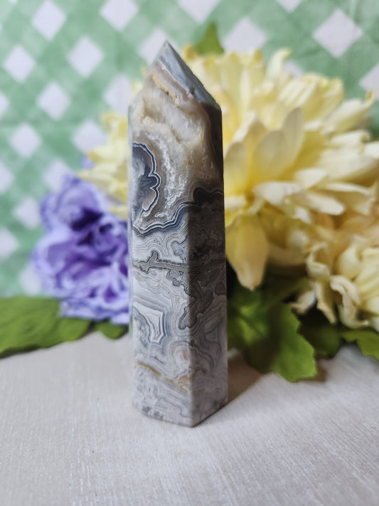 Mexican crazy lace agate tower (D)