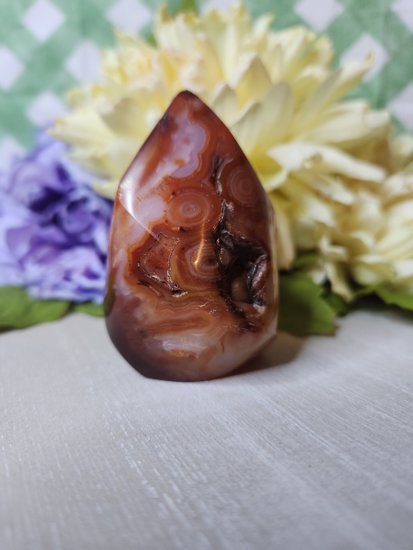 Carnelian flame (A)