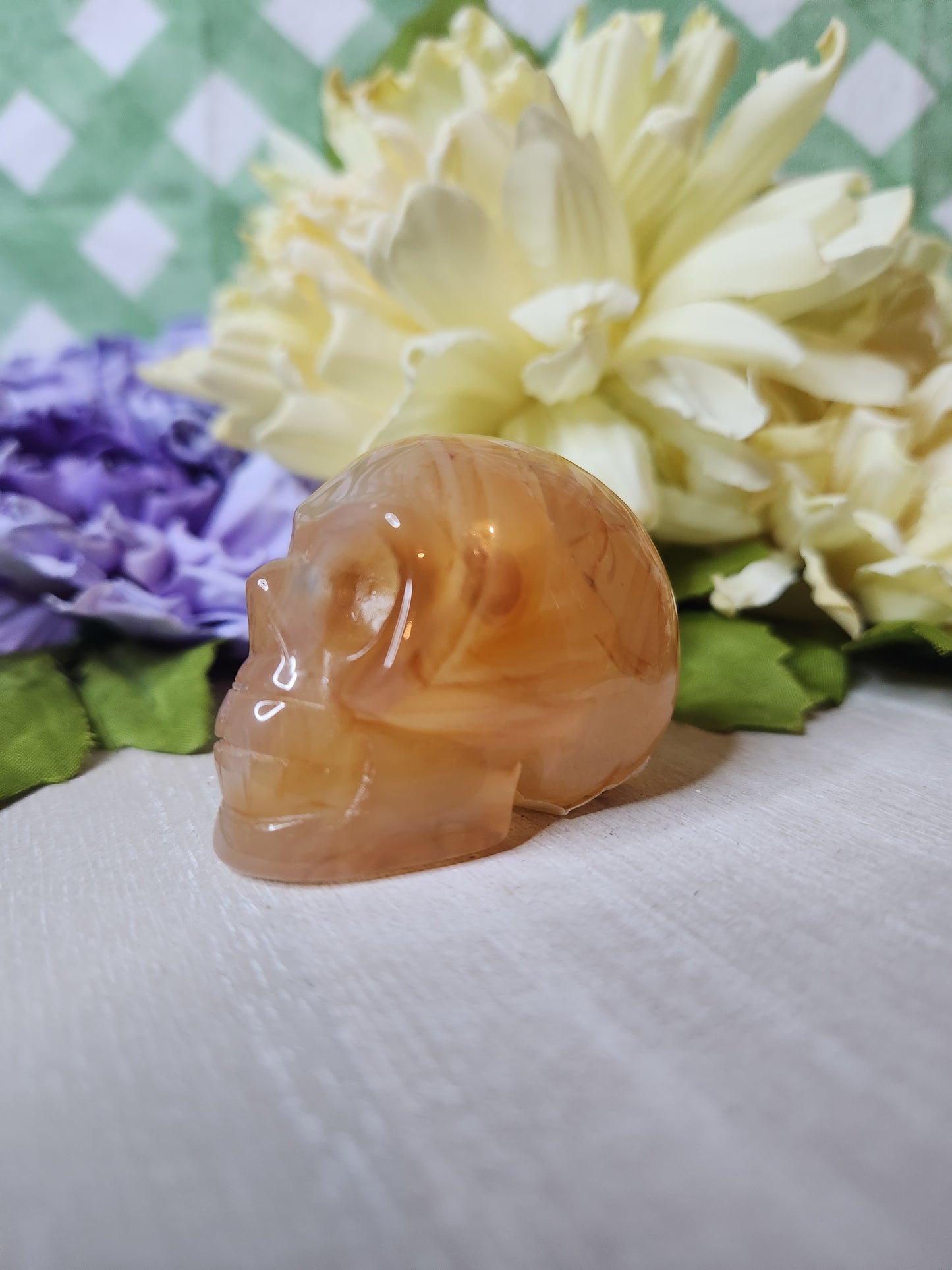 Carnelian skull carving (C)