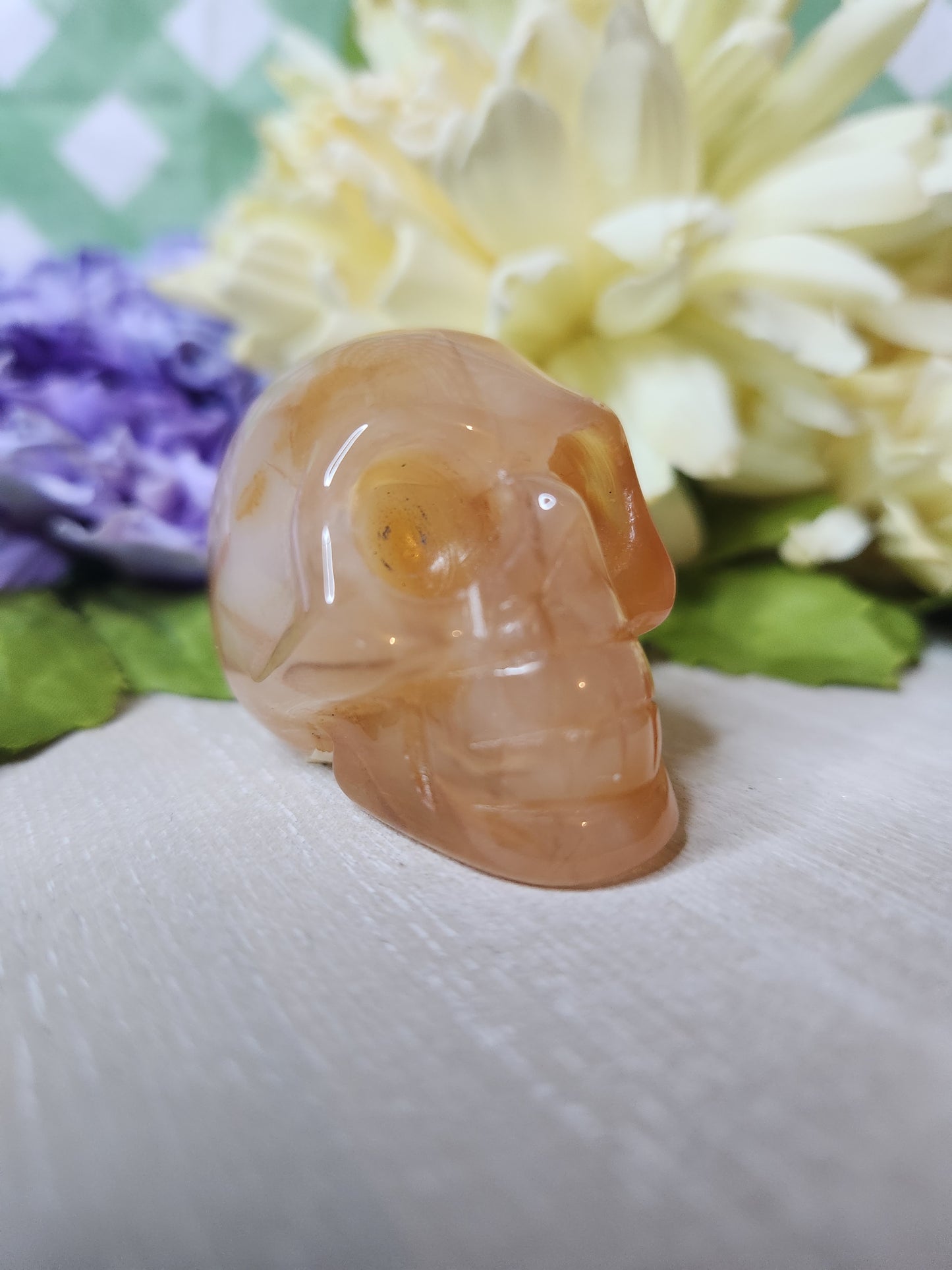 Carnelian skull carving (C)