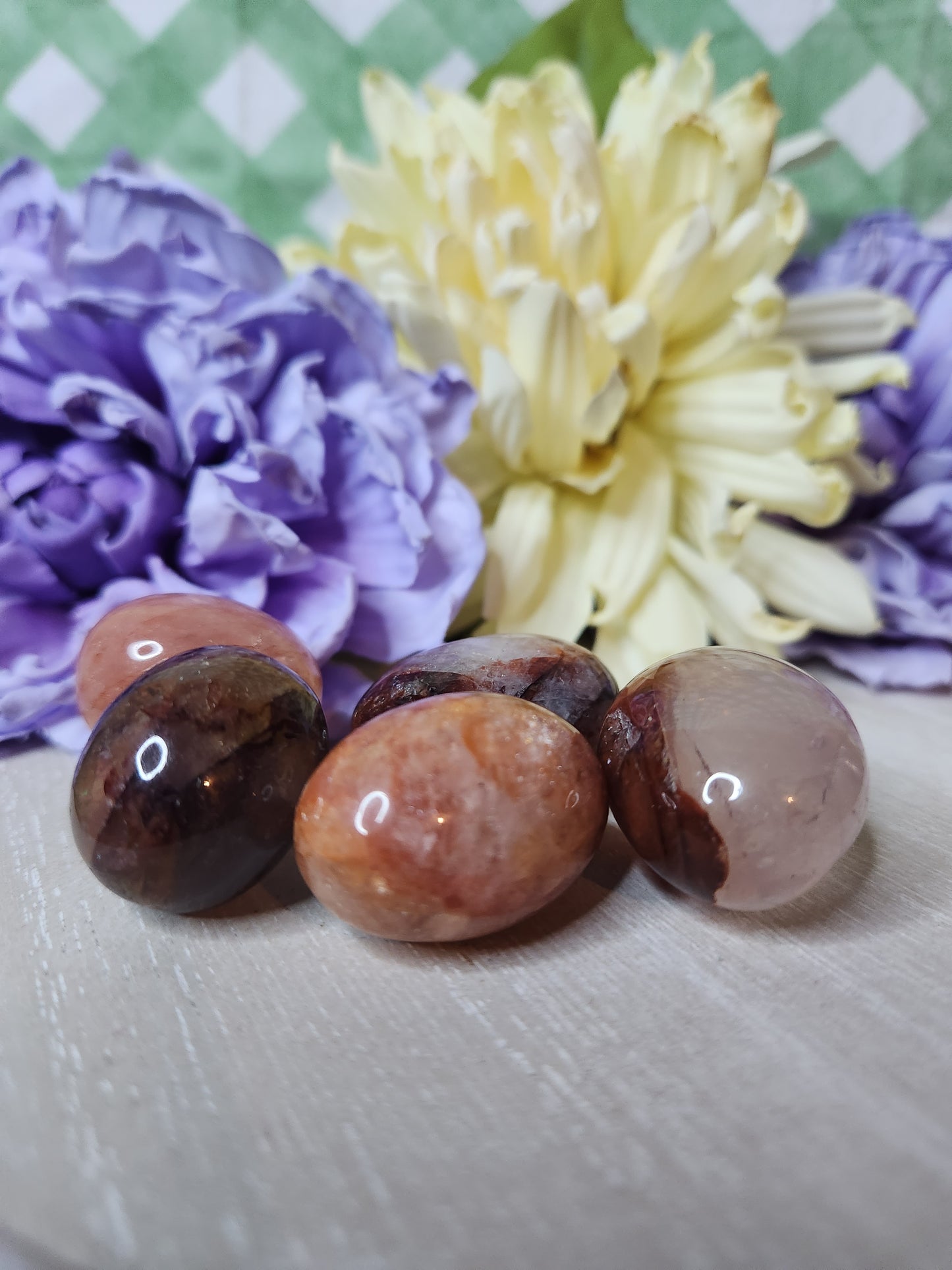 Fire quartz tumbles
