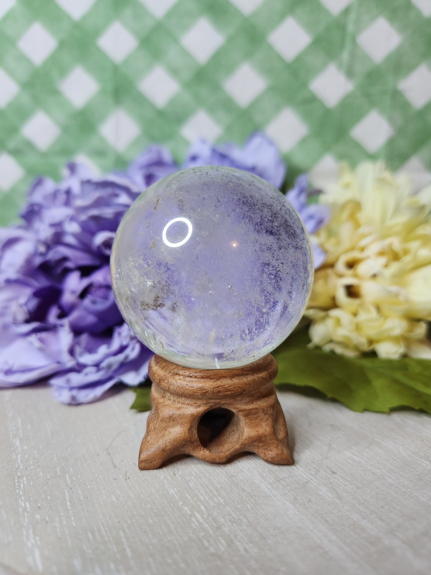 Clear quartz sphere (b)