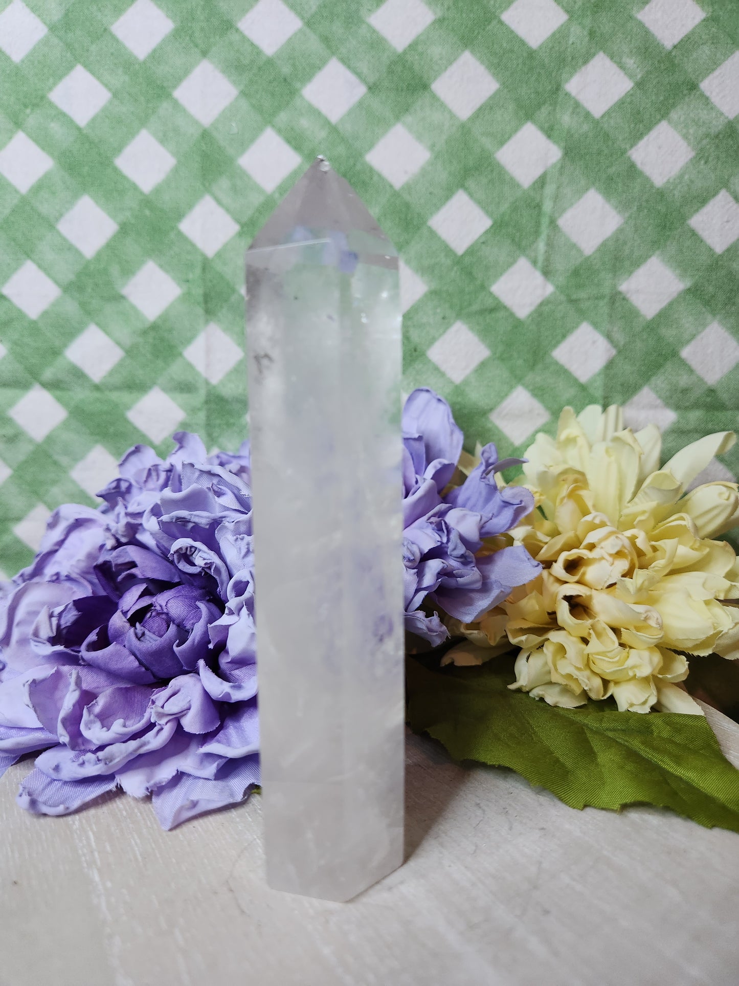 Clear quartz tower (g)