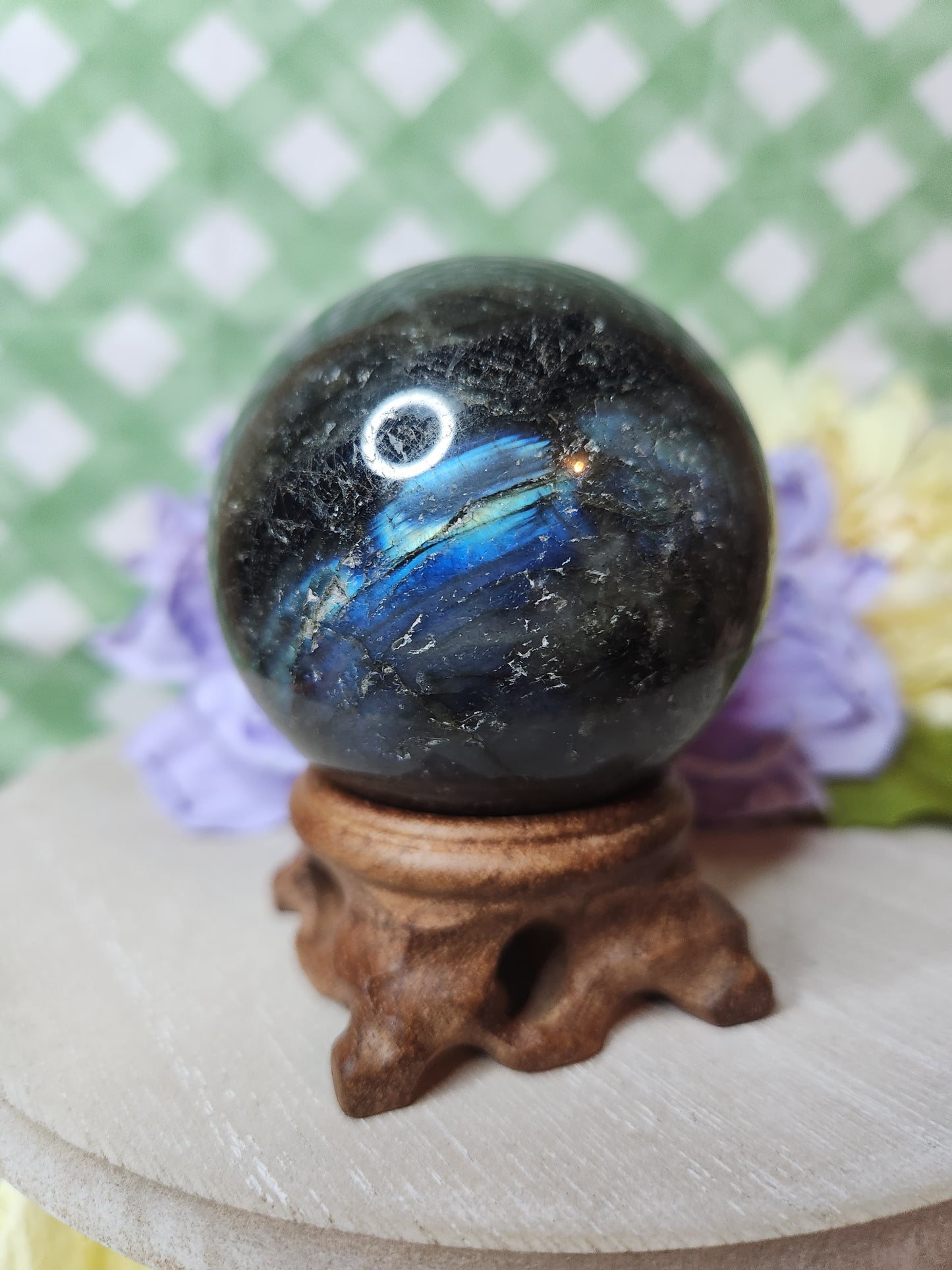 Labradorite sphere (a)