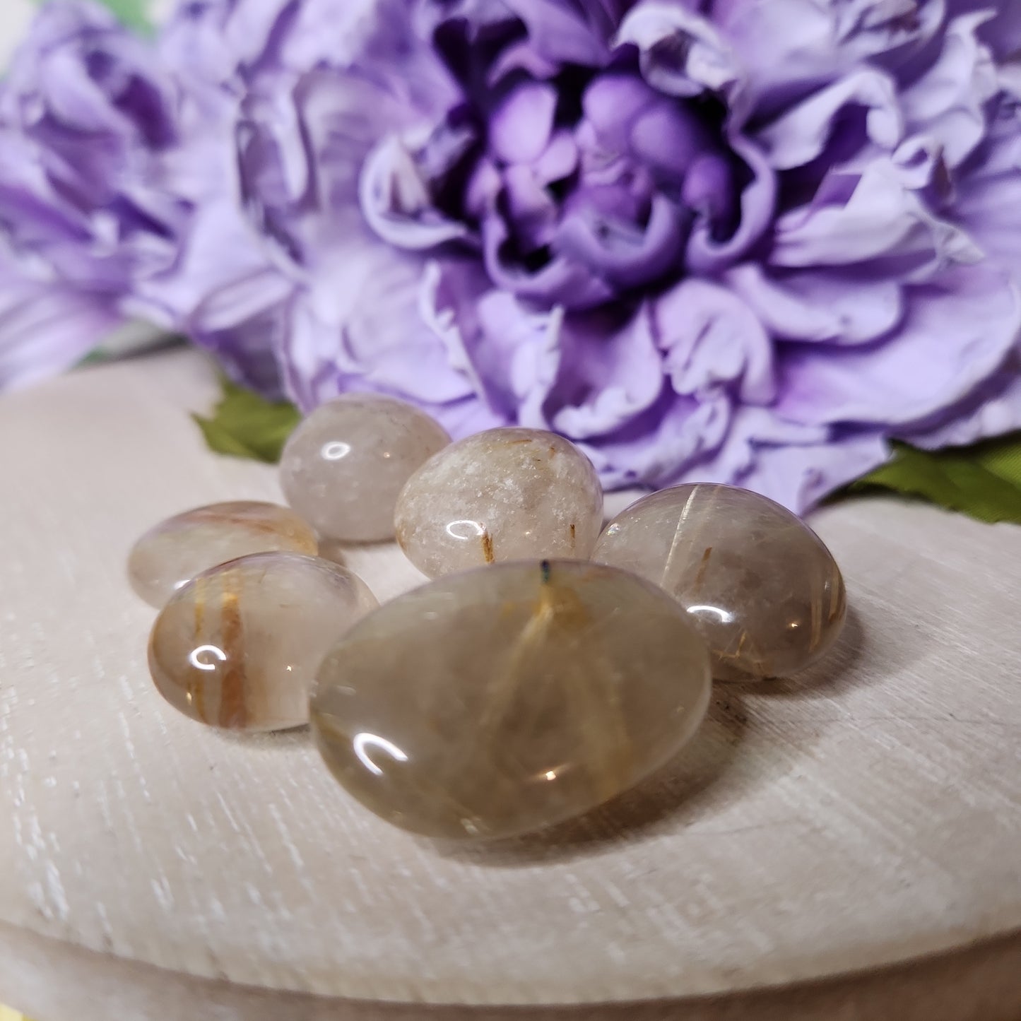 Gold rutilated quartz tumble