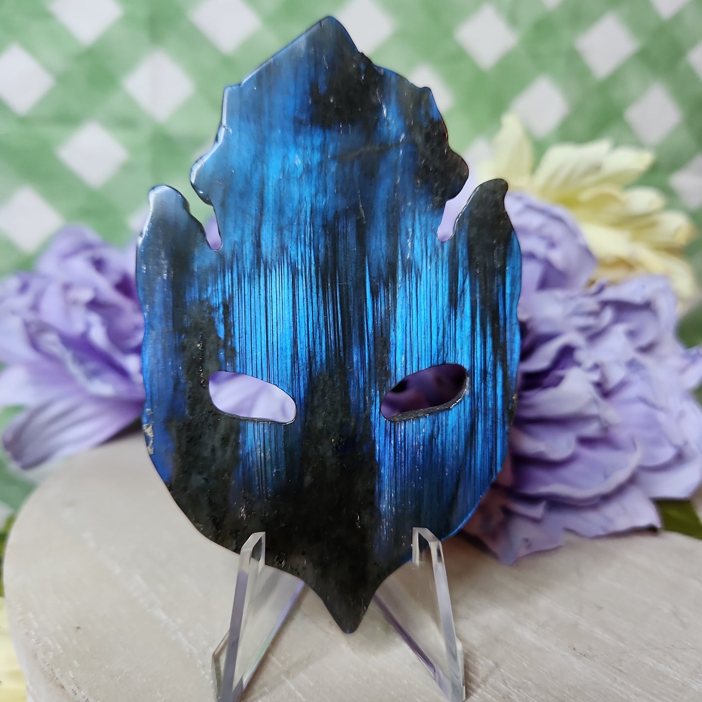 Labradorite mask carving (a)