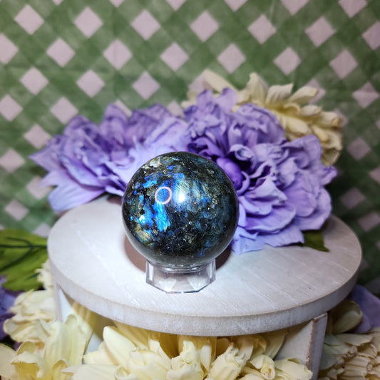 Labradorite sphere (d)
