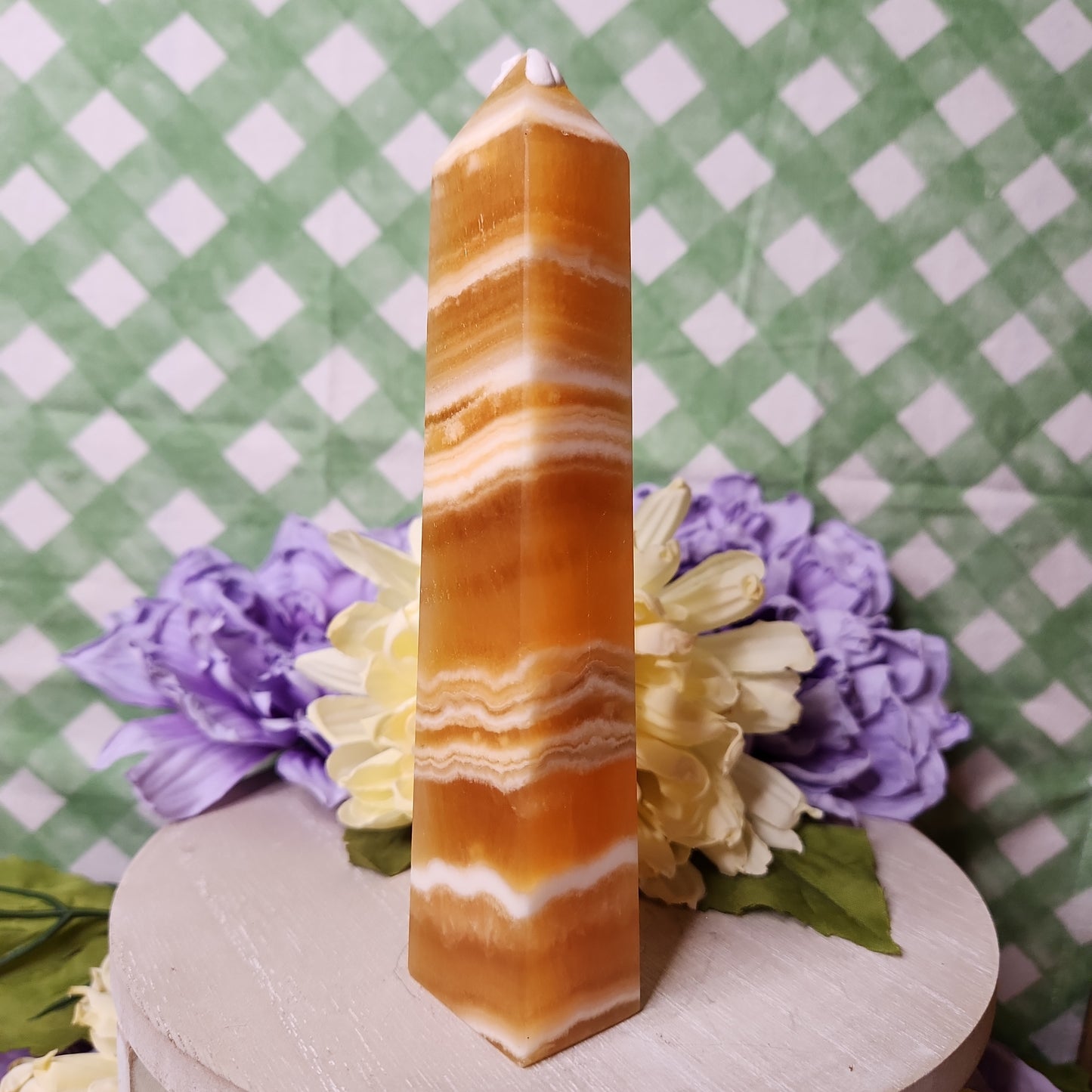 Banded orange calcite tower (b)