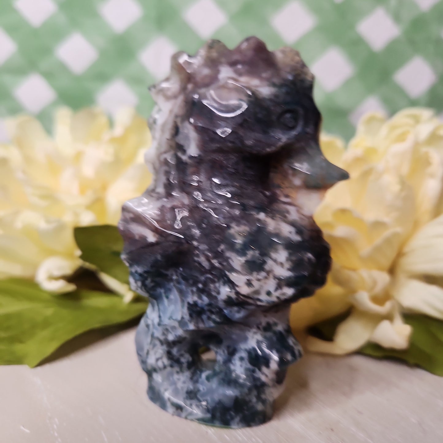 Moss agate sea horse carving