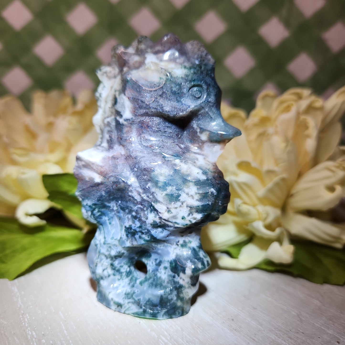 Moss agate sea horse carving