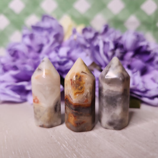 Crazy Lace agate mini tower