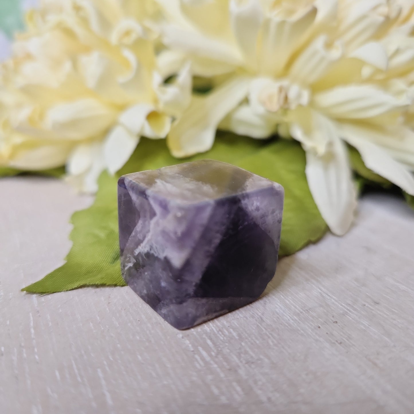 Amethyst cube