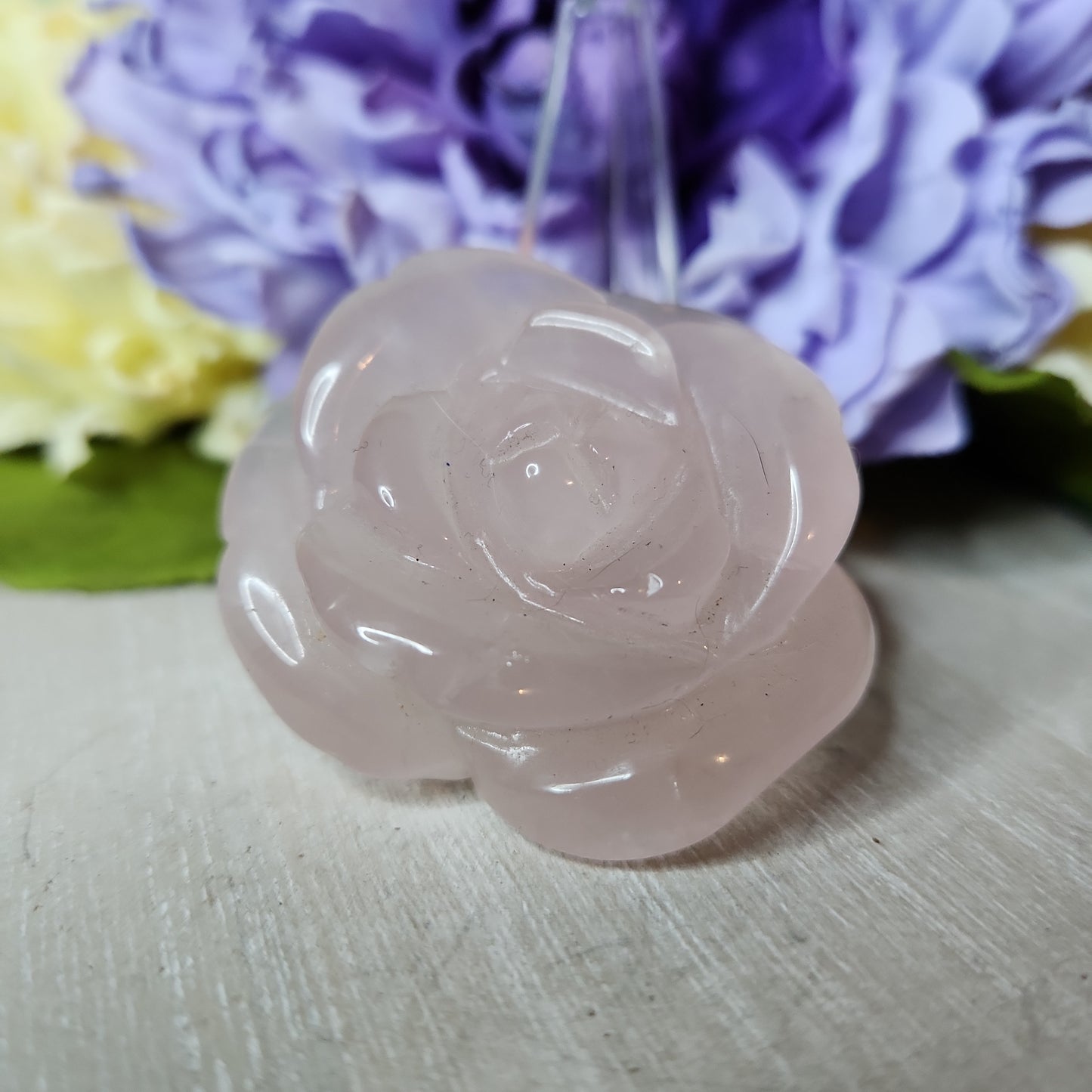 Rose quartz rose carving