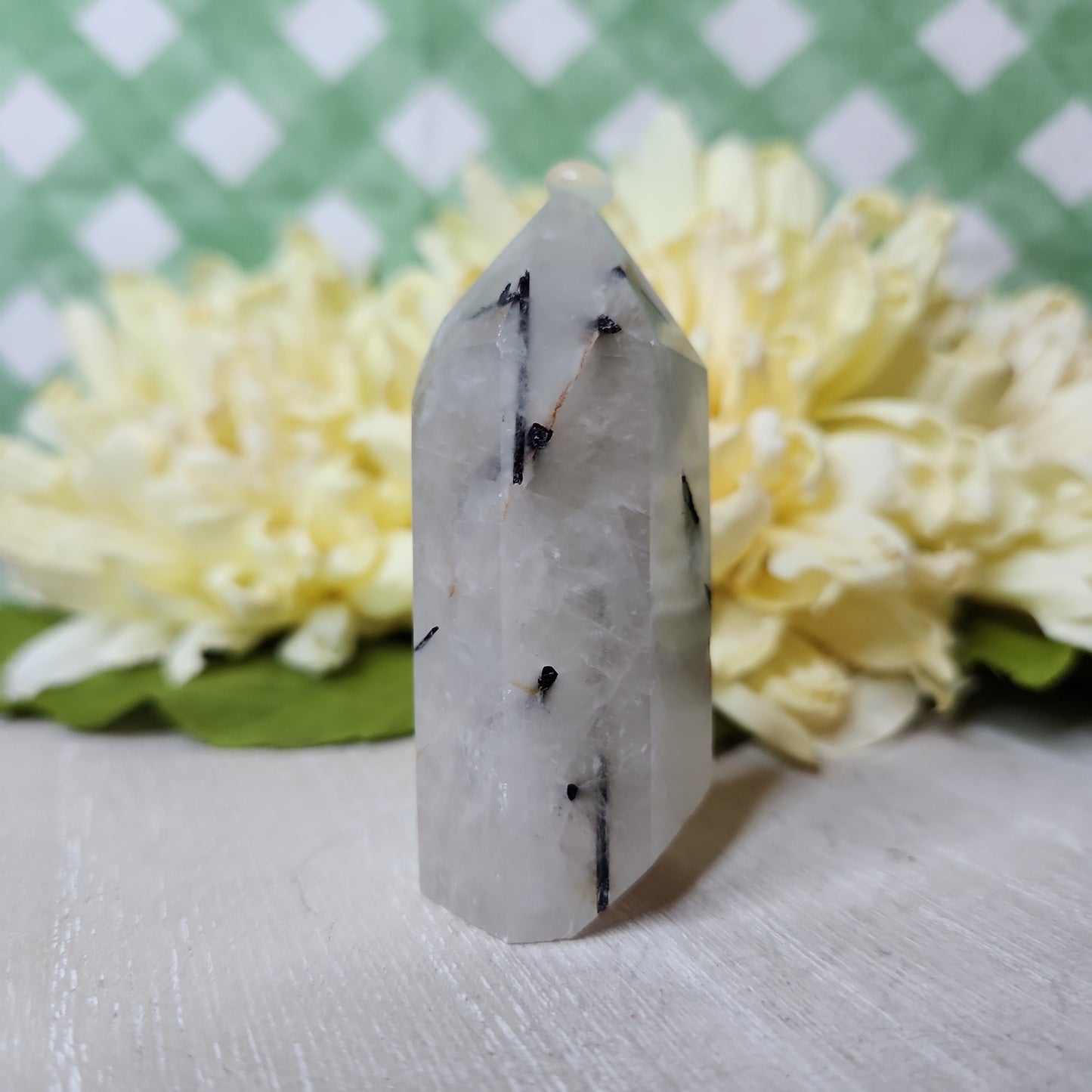 Black tourmalinated quartz tower