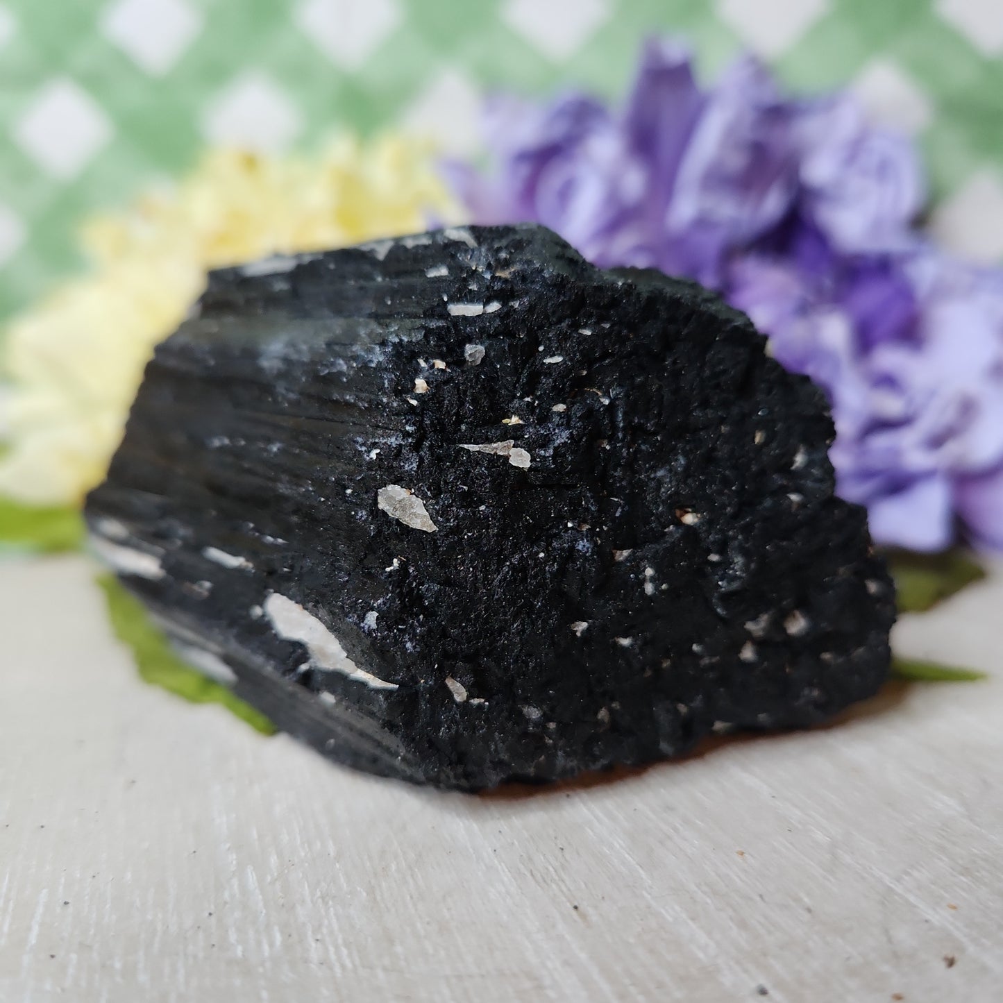 Black tourmaline specimen (d)