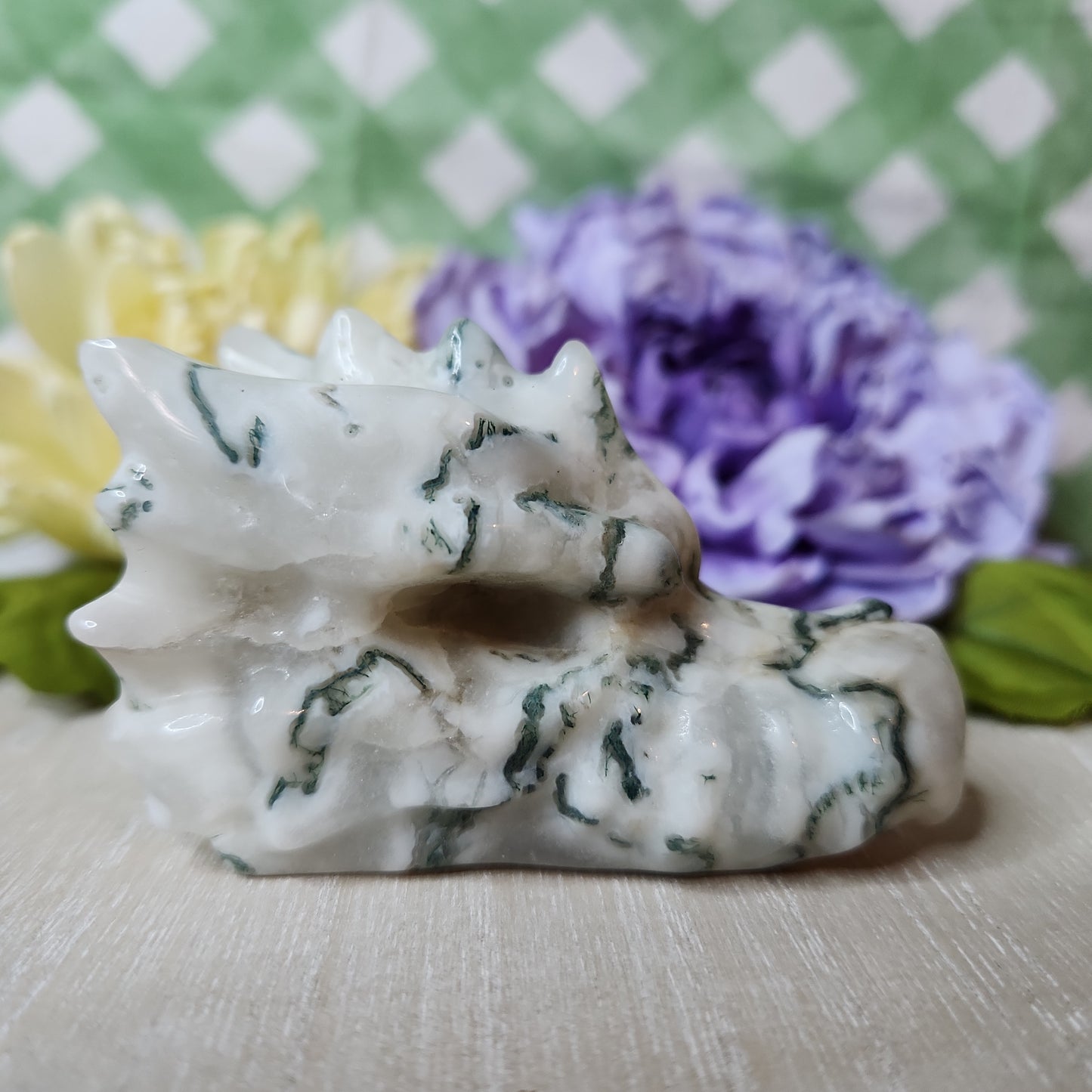 Moss agate dragon skull carving (a)