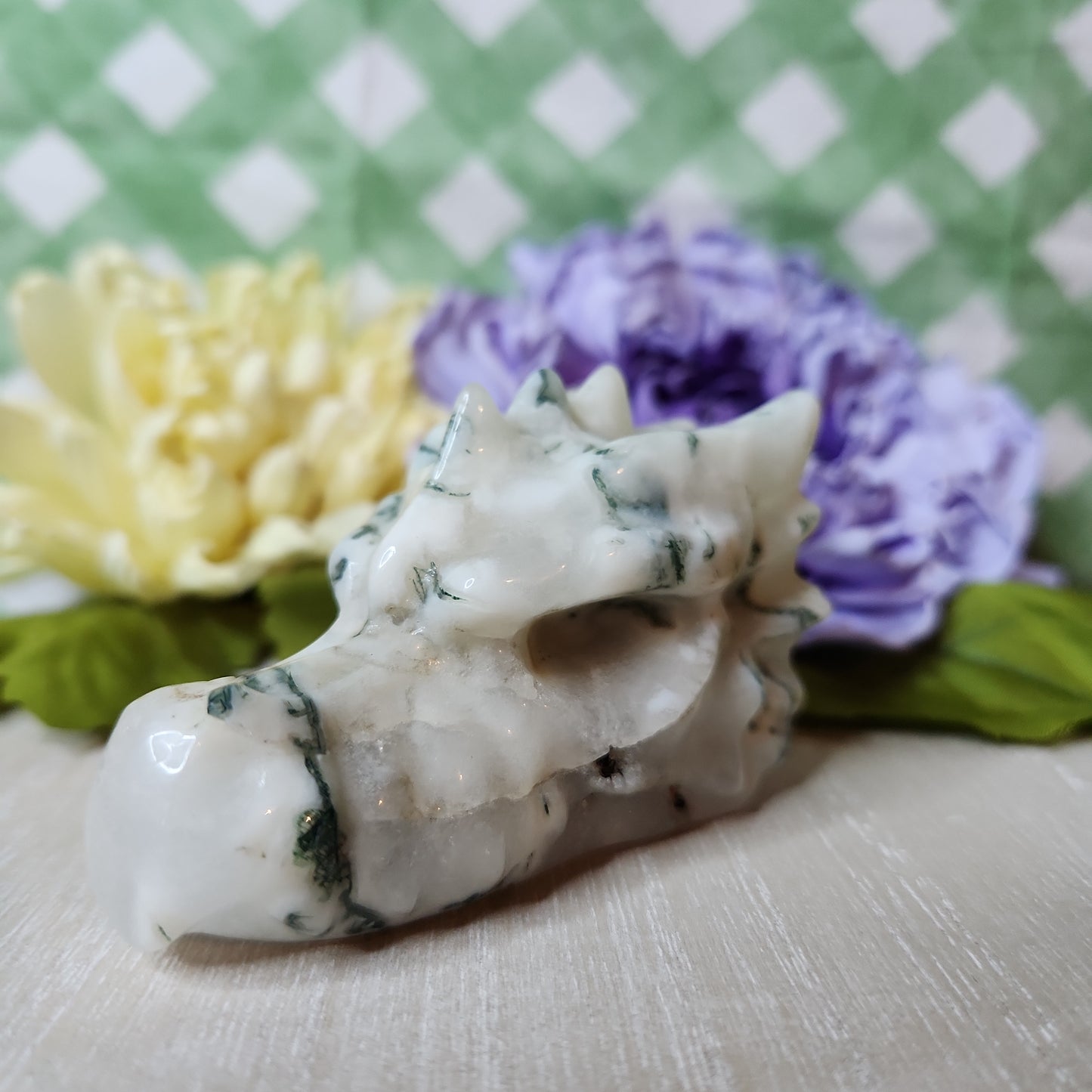 Moss agate dragon skull carving (a)