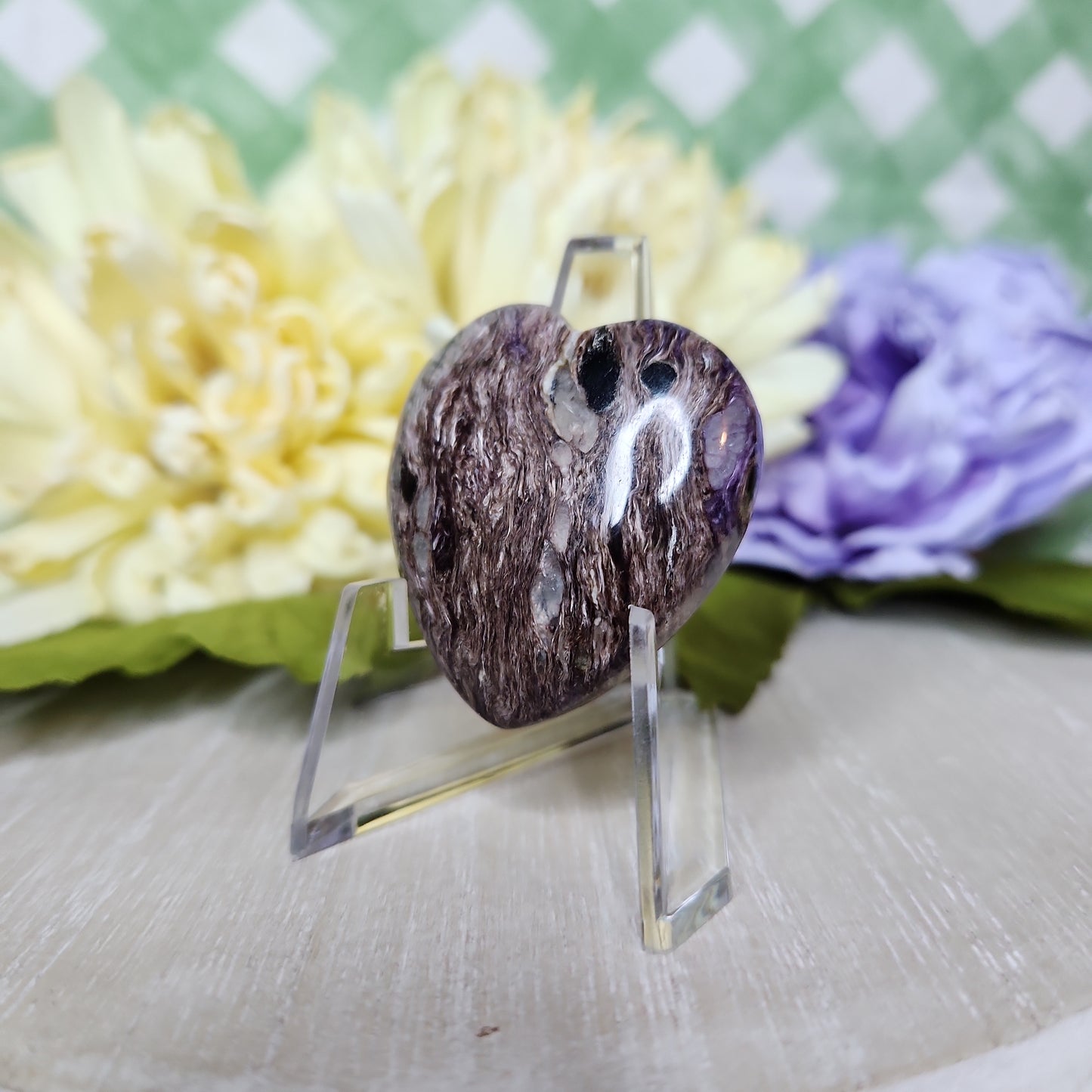 Charoite heart carving