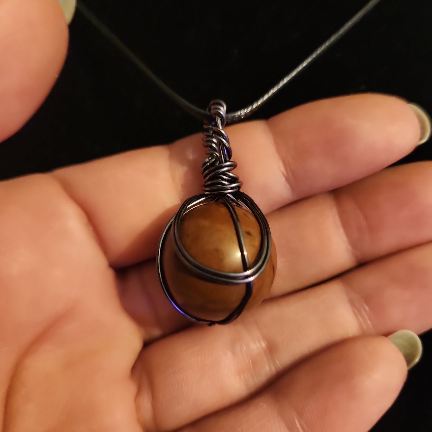 Mahogany obsidian fidget pendant necklace