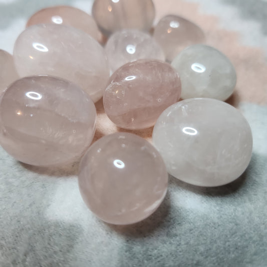 Rose quartz tumble