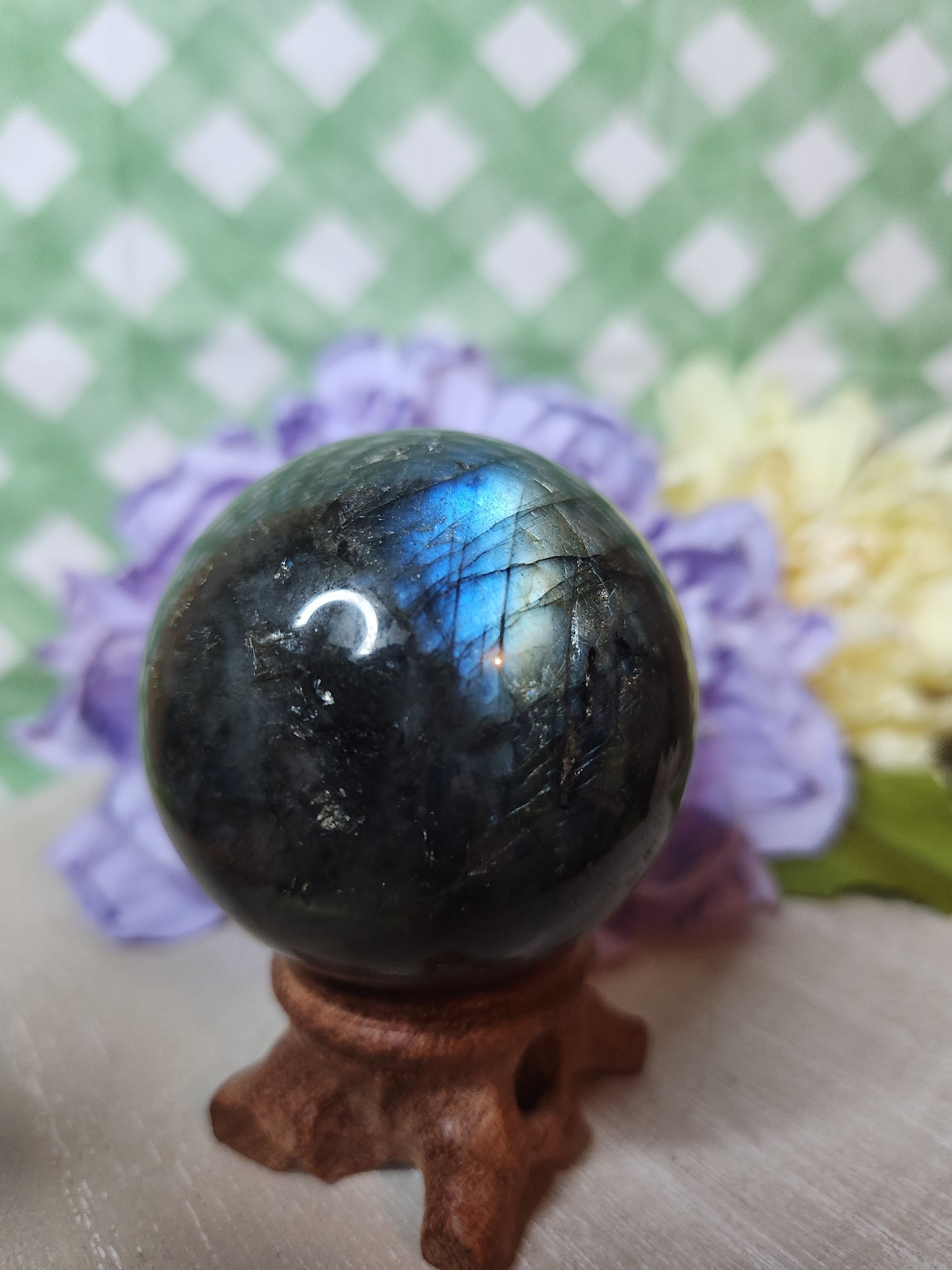 Labradorite sphere (b)