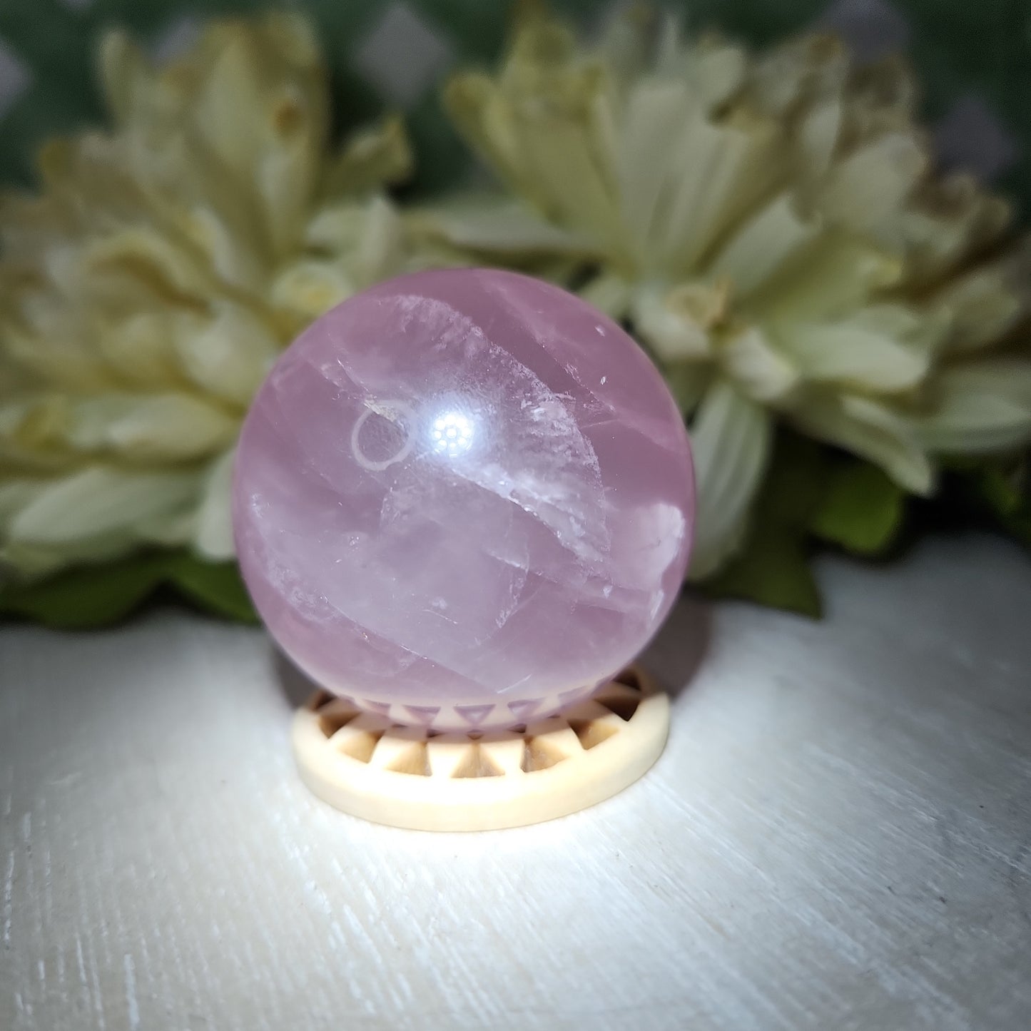 Star flash Rose quartz sphere