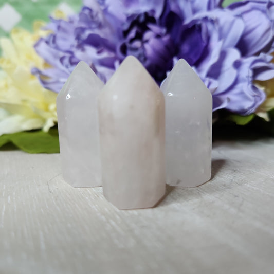 Rose quartz mini tower