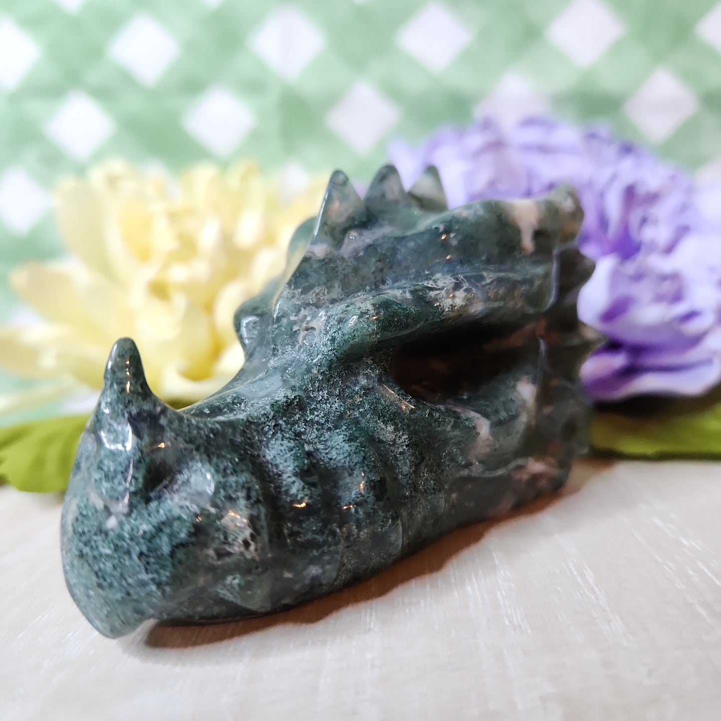 Moss agate dragon skull carving (c)