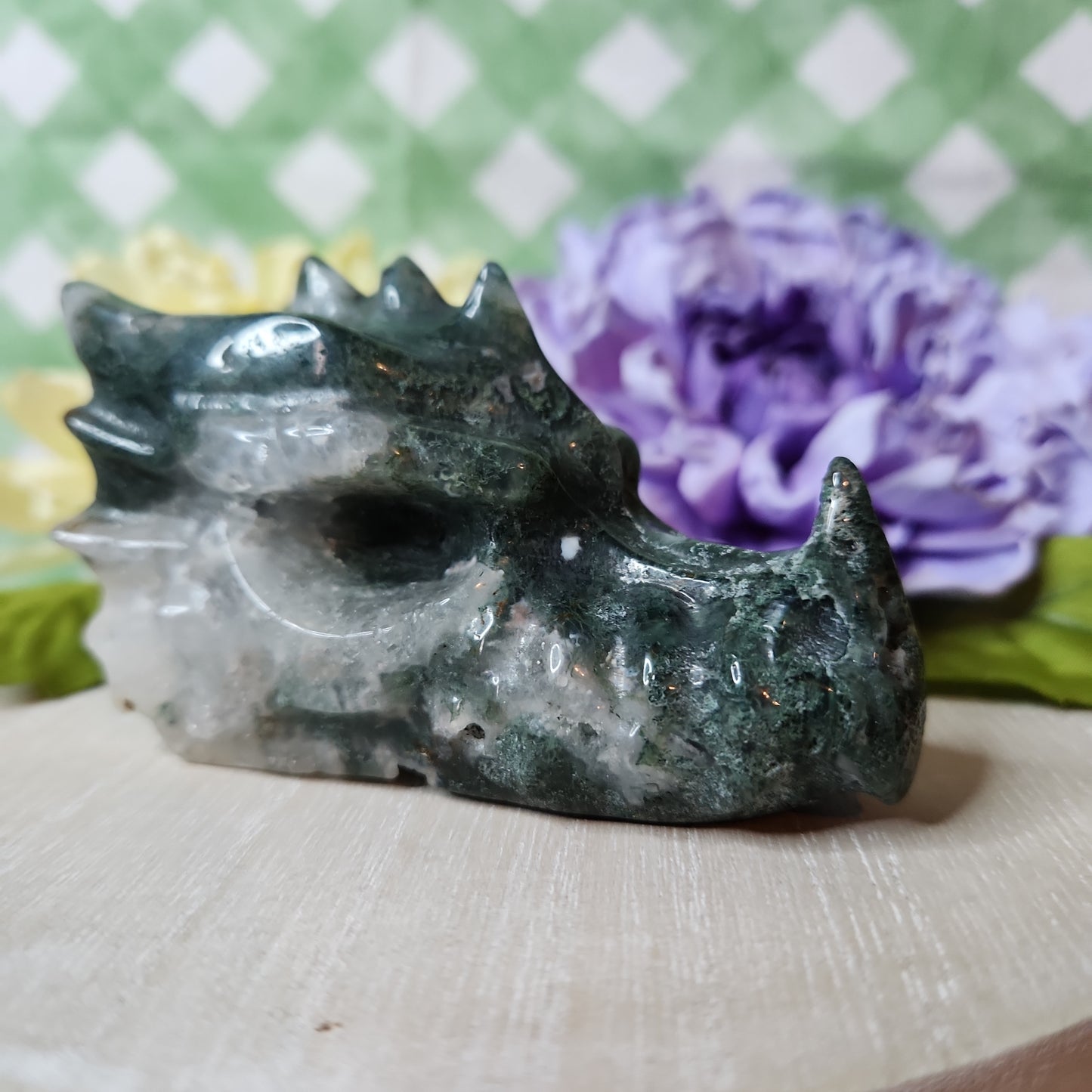 Moss agate dragon skull carving (c)